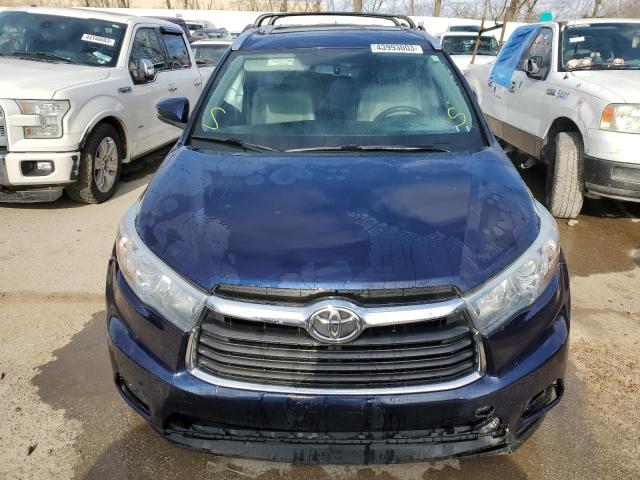 Photo 5 from auction – 2016 TOYOTA HIGHLANDER with VIN 5TDJKRFH8GS286297