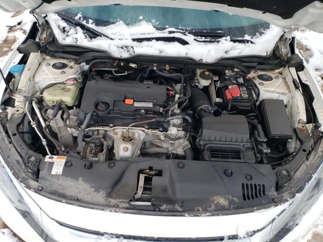 Photo 11 from auction – 2017 HONDA CIVIC EX with VIN 19XFC2F73HE017105