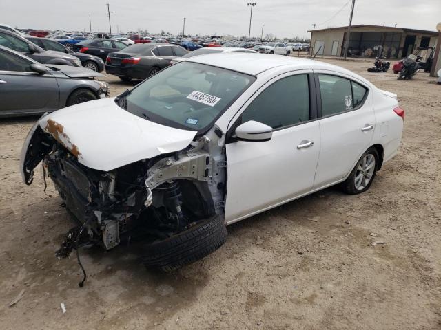 NISSAN VERSA S 2016 with VIN 3N1CN7AP1GL877132 - Photo from auction