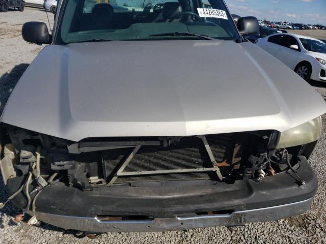 Photo 11 from auction – 2004 CHEVROLET SILVERADO with VIN 1GCEK19V64E315351