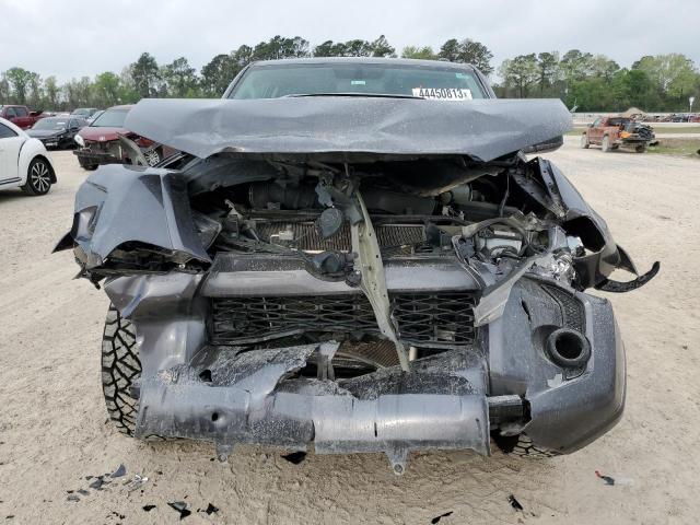 Photo 5 from auction – 2019 TOYOTA 4RUNNER SR with VIN JTEBU5JRXK5659115