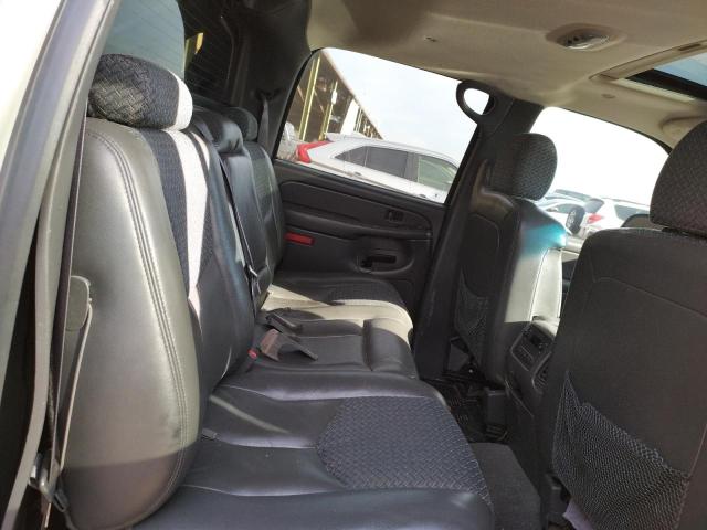 Photo 10 from auction – 2004 CHEVROLET AVALANCHE with VIN 3GNEC12T44G262185