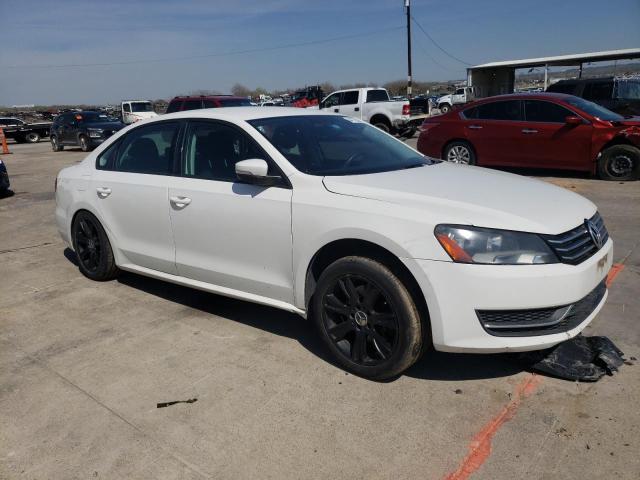 Photo 4 from auction – 2014 VOLKSWAGEN PASSAT S with VIN 1VWAS7A36EC049688