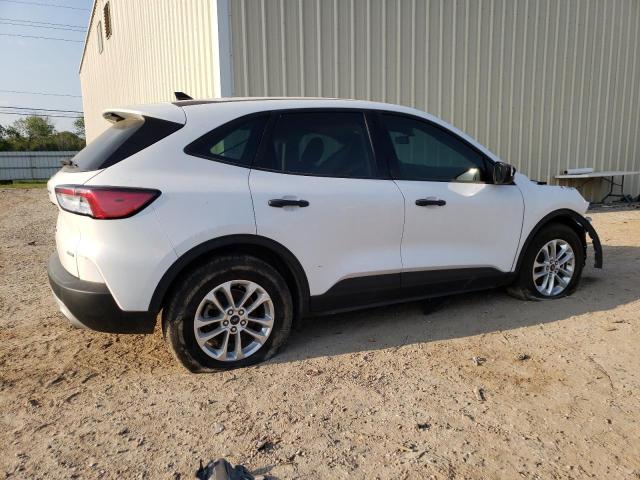 Photo 3 from auction – 2020 FORD ESCAPE S with VIN 1FMCU0F67LUA63540