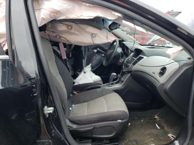 Photo 7 from auction – 2012 CHEVROLET CRUZE LS with VIN 1G1PC5SH5C7300000