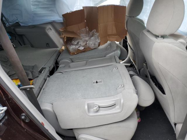 Photo 11 from auction – 2012 TOYOTA HIGHLANDER with VIN 5TDBK3EH3CS111629