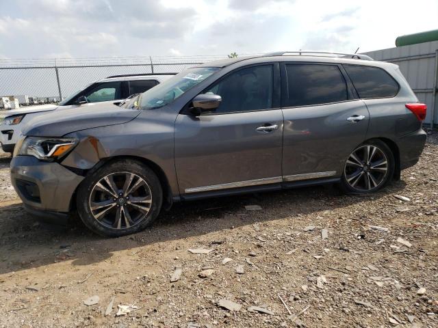 NISSAN PATHFINDER 2017 with VIN 5N1DR2MN9HC629884 - Photo from auction