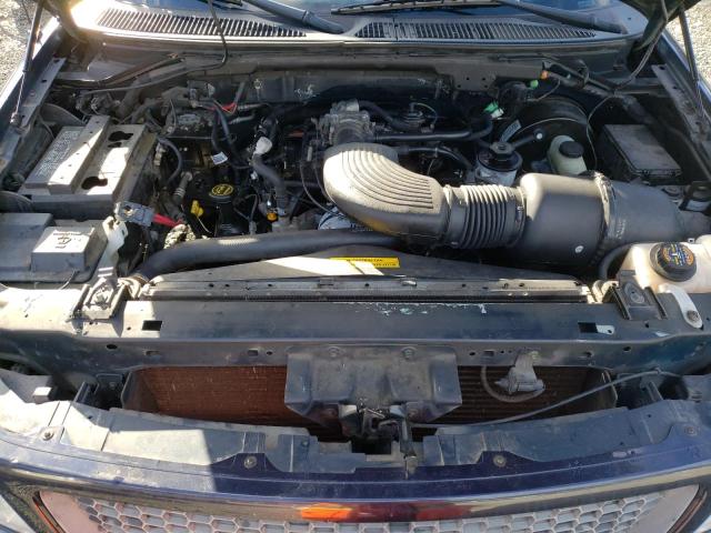 Photo 11 from auction – 2000 FORD F150 with VIN 2FTRX18L4YCB06558