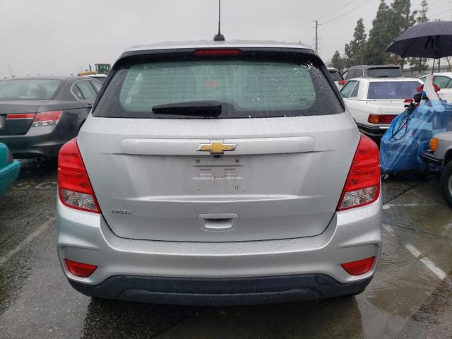 Photo 6 from auction – 2017 CHEVROLET TRAX LS with VIN 3GNCJKSB1HL272857