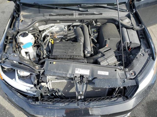 Photo 11 from auction – 2017 VOLKSWAGEN JETTA SE with VIN 3VWDB7AJ5HM276997