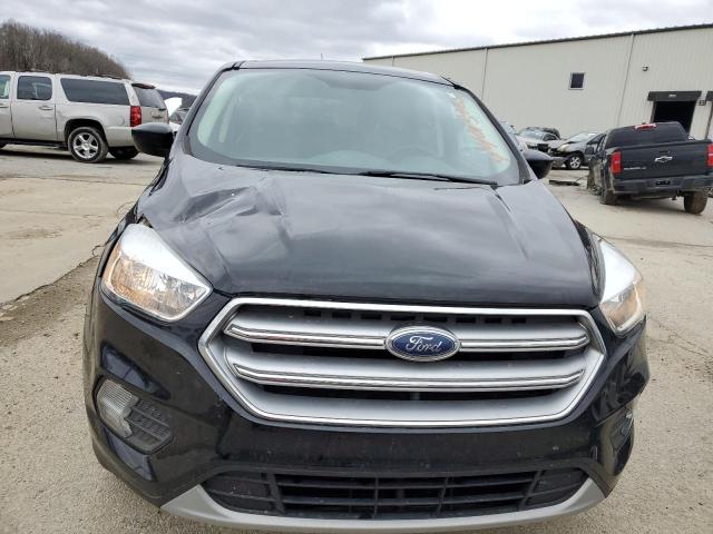 Photo 5 from auction – 2017 FORD ESCAPE SE with VIN 1FMCU9GD4HUA78974