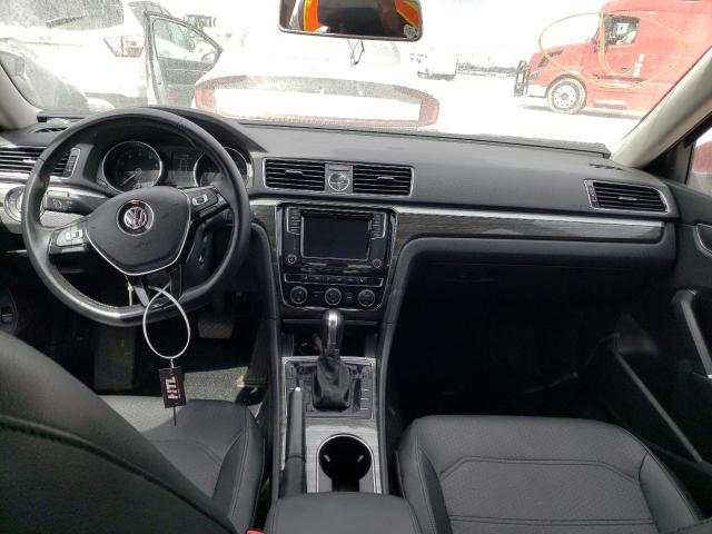 Photo 8 from auction – 2016 VOLKSWAGEN PASSAT SE with VIN 1VWBS7A36GC016004