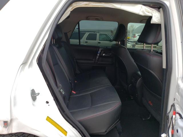 Photo 10 from auction – 2016 TOYOTA 4RUNNER SR with VIN JTEBU5JR0G5293513