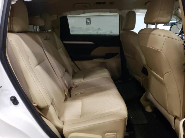 Photo 10 from auction – 2016 TOYOTA HIGHLANDER with VIN 5TDBKRFH6GS310553