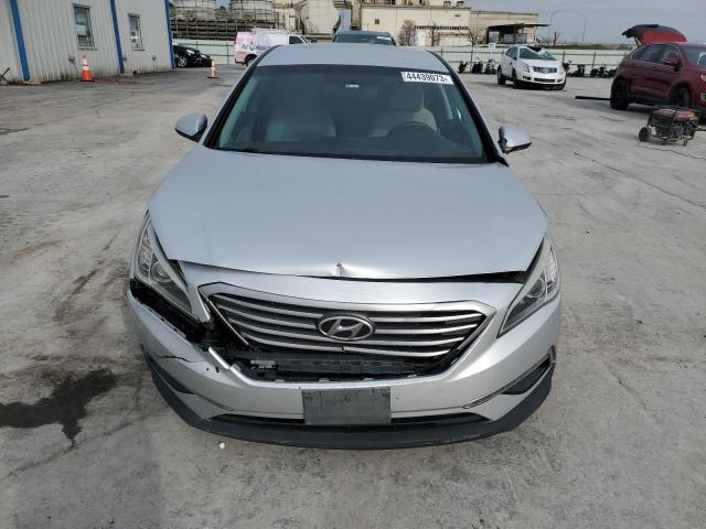 Photo 5 from auction – 2015 HYUNDAI SONATA SE with VIN 5NPE24AF3FH042636