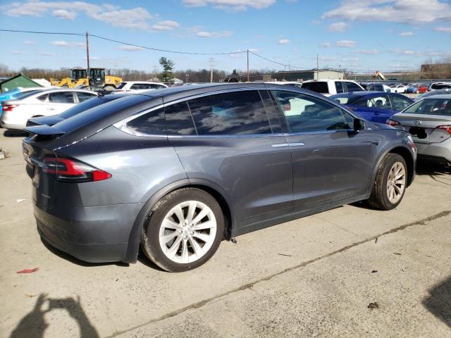 Photo 3 from auction – 2020 TESLA MODEL X with VIN 5YJXCBE2XLF263100