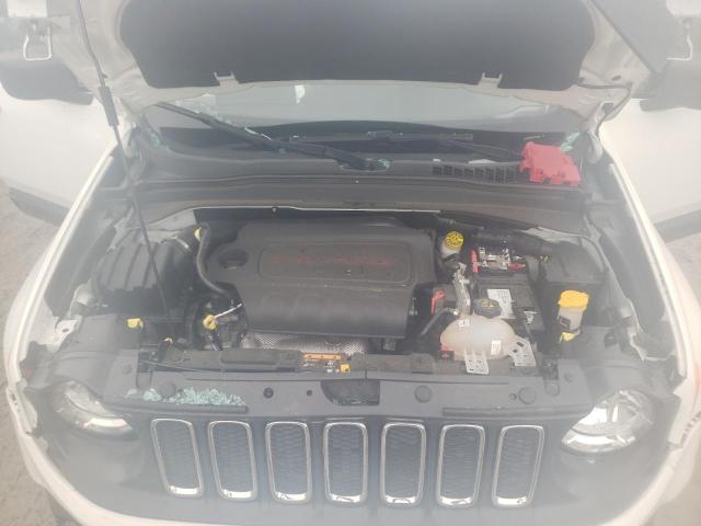 Photo 11 from auction – 2018 JEEP RENEGADE S with VIN ZACCJBAB7JPJ22448
