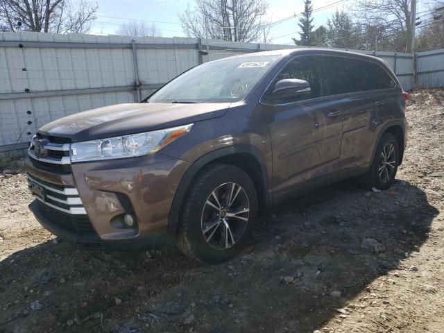 TOYOTA HIGHLANDER 2017 with VIN 5TDBZRFHXHS461764 - Photo from auction
