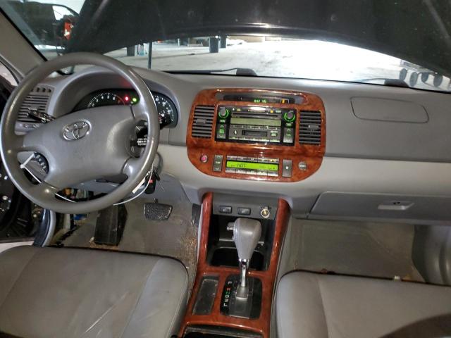 Photo 8 from auction – 2004 TOYOTA CAMRY LE with VIN JTDBE32K540268283