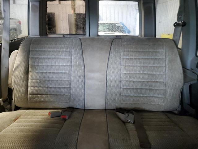 Photo 10 from auction – 1992 CHEVROLET ASTRO with VIN 1GNDM15Z4NB154622