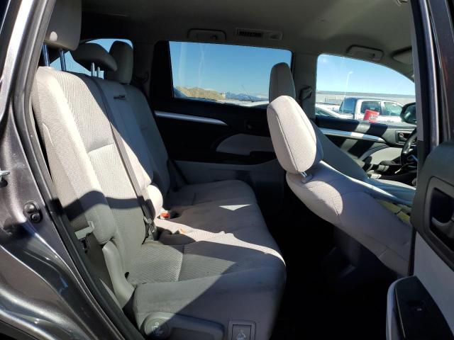 Photo 11 from auction – 2018 TOYOTA HIGHLANDER with VIN 5TDZZRFH7JS247741