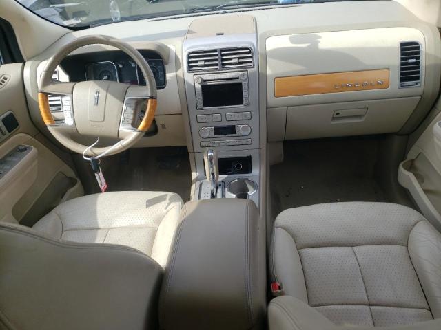 Photo 8 from auction – 2007 LINCOLN MKX with VIN 2LMDU88C97BJ10248