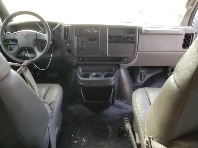 Photo 8 from auction – 2004 CHEVROLET EXPRESS G2 with VIN 1GCGG25V941109602