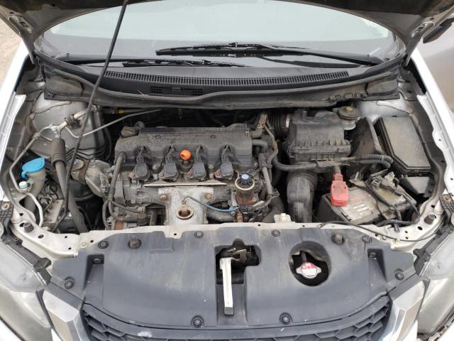 Photo 11 from auction – 2015 HONDA CIVIC LX with VIN 19XFB2F56FE213036