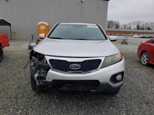 Photo 5 from auction – 2011 KIA SORENTO EX with VIN 5XYKUDA29BG023715