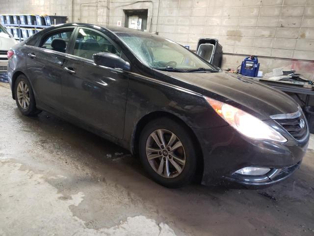 Photo 4 from auction – 2013 HYUNDAI SONATA GLS with VIN 5NPEB4AC2DH657150