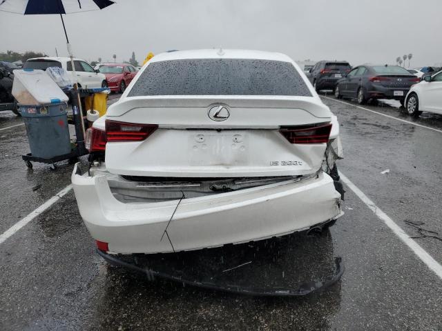 Photo 6 from auction – 2016 LEXUS IS 200T with VIN JTHBA1D21G5011902