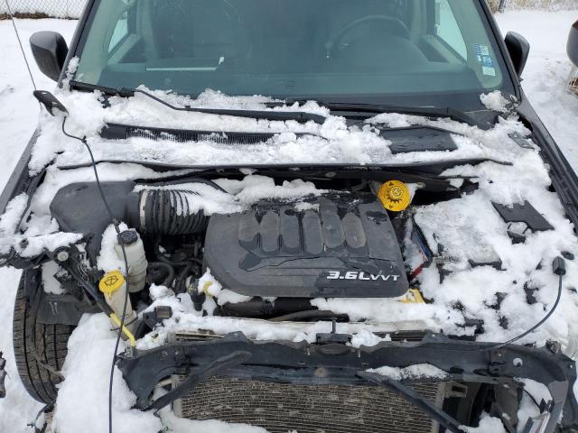 Photo 12 from auction – 2015 CHRYSLER TOWN & COU with VIN 2C4RC1BG8FR752123