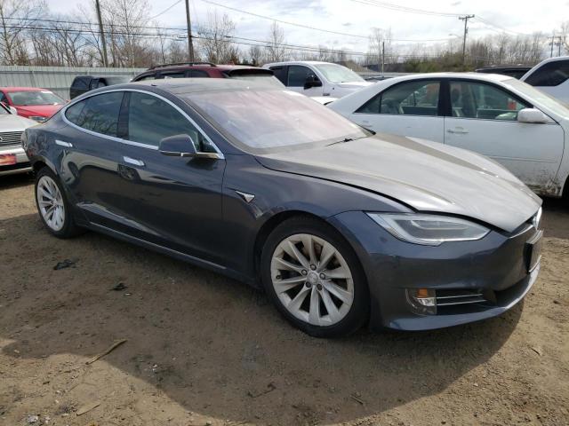 Photo 4 from auction – 2017 TESLA MODEL S with VIN 5YJSA1E23HF184644