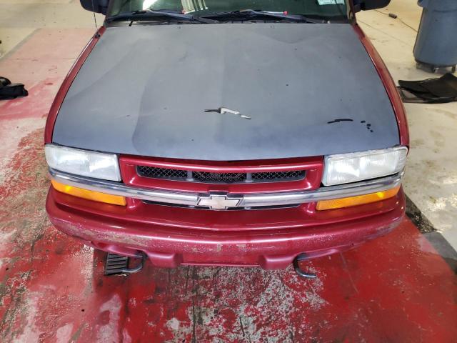 Photo 12 from auction – 2002 CHEVROLET BLAZER with VIN 1GNDT13WX2K133359