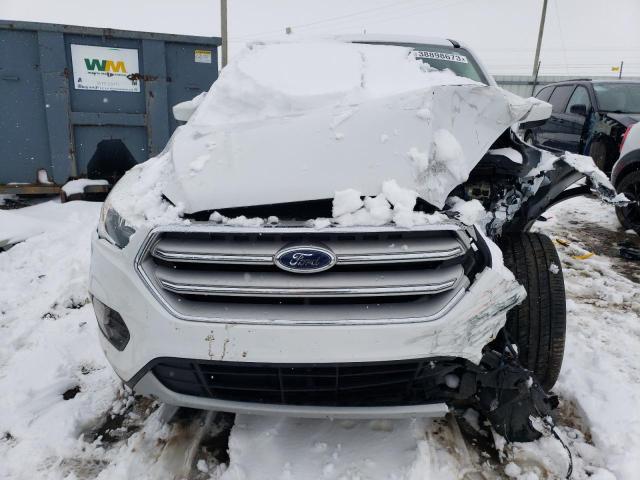 Photo 5 from auction – 2019 FORD ESCAPE SE with VIN 1FMCU9GD2KUB55672
