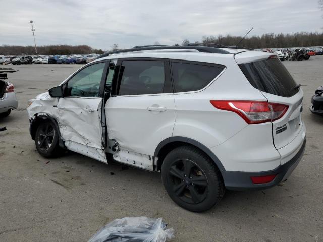 Photo 2 from auction – 2016 FORD ESCAPE SE with VIN 1FMCU9GX4GUB10315