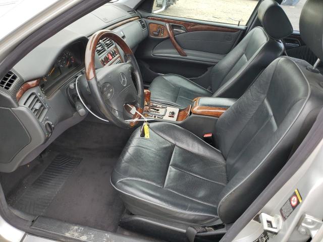 Photo 7 from auction – 2001 MERCEDES-BENZ E320 with VIN WDBJF65J21B210059