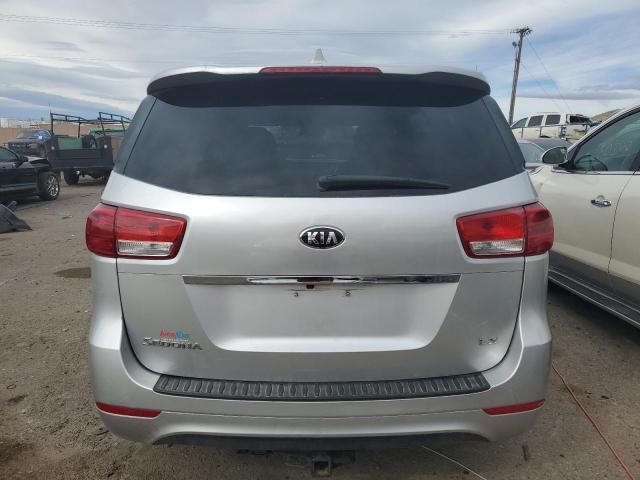 Photo 6 from auction – 2017 KIA SEDONA LX with VIN KNDMB5C19H6218380