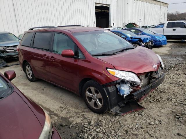 Photo 4 from auction – 2015 TOYOTA SIENNA LE with VIN 5TDKK3DC7FS573797
