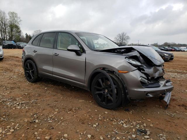 Photo 4 from auction – 2012 PORSCHE CAYENNE S with VIN WP1AB2A24CLA50105