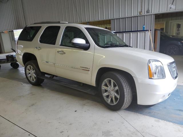 Photo 4 from auction – 2010 GMC YUKON DENA with VIN 1GKUKEEF1AR272404