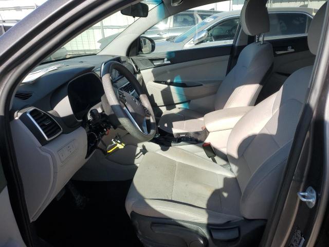 Photo 7 from auction – 2020 HYUNDAI TUCSON SE with VIN KM8J2CA45LU131810