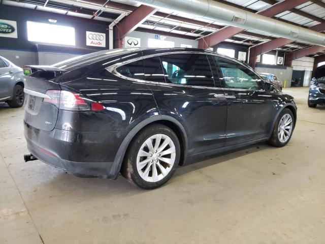 Photo 3 from auction – 2018 TESLA MODEL X with VIN 5YJXCDE2XJF129826