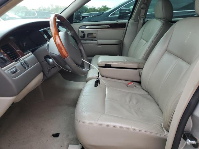 Photo 7 from auction – 2008 LINCOLN TOWN CAR S with VIN 2LNHM82V18X652262