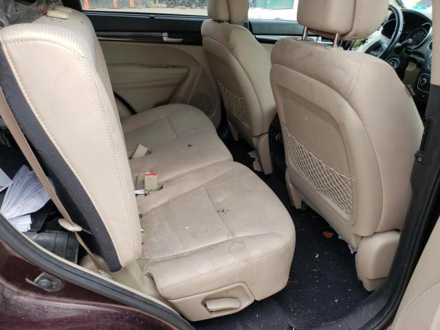 Photo 10 from auction – 2014 KIA SORENTO LX with VIN 5XYKTCA68EG508237