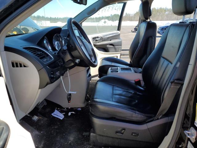 Photo 7 from auction – 2015 CHRYSLER TOWN & COU with VIN 2C4RC1BG3FR655010