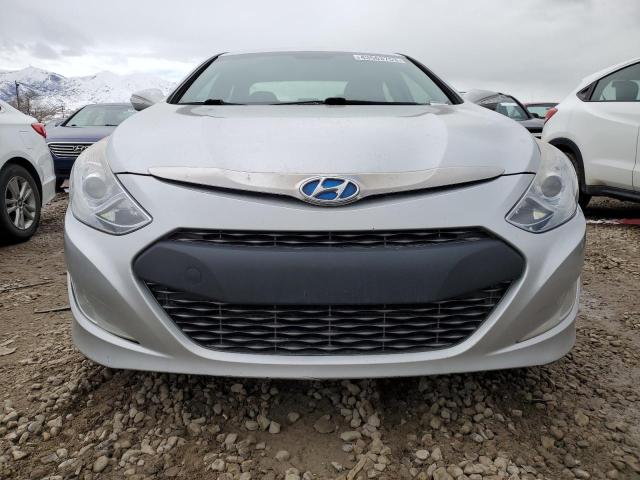 Photo 5 from auction – 2013 HYUNDAI SONATA HYB with VIN KMHEC4A49DA097362
