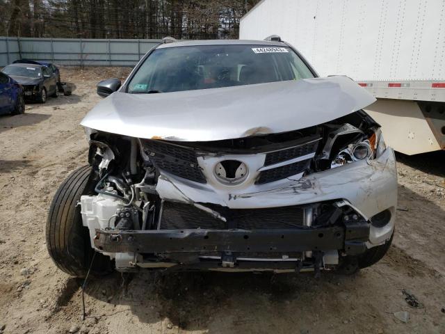 Photo 5 from auction – 2015 TOYOTA RAV4 LE with VIN JTMBFREVXFD170660