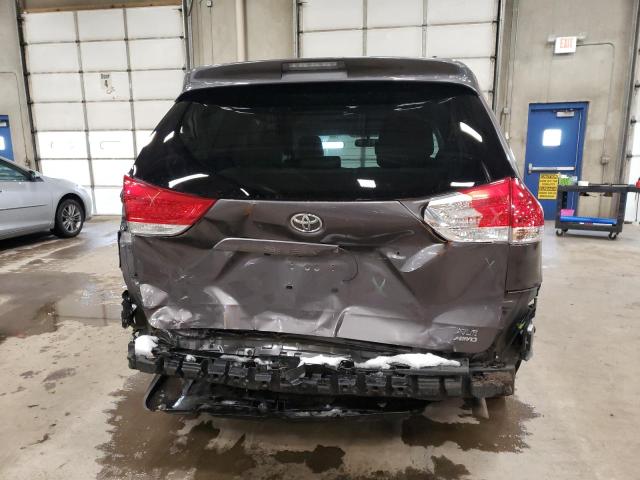 Photo 6 from auction – 2014 TOYOTA SIENNA XLE with VIN 5TDDK3DC2ES088460