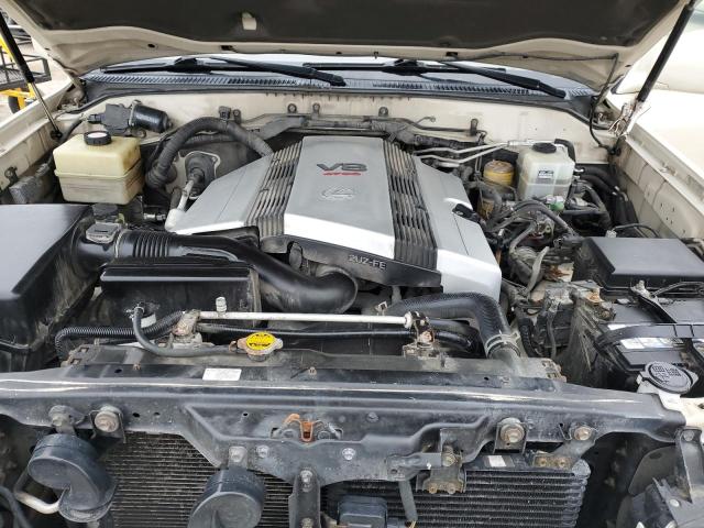 Photo 12 from auction – 2005 LEXUS LX 470 with VIN JTJHT00W353554697